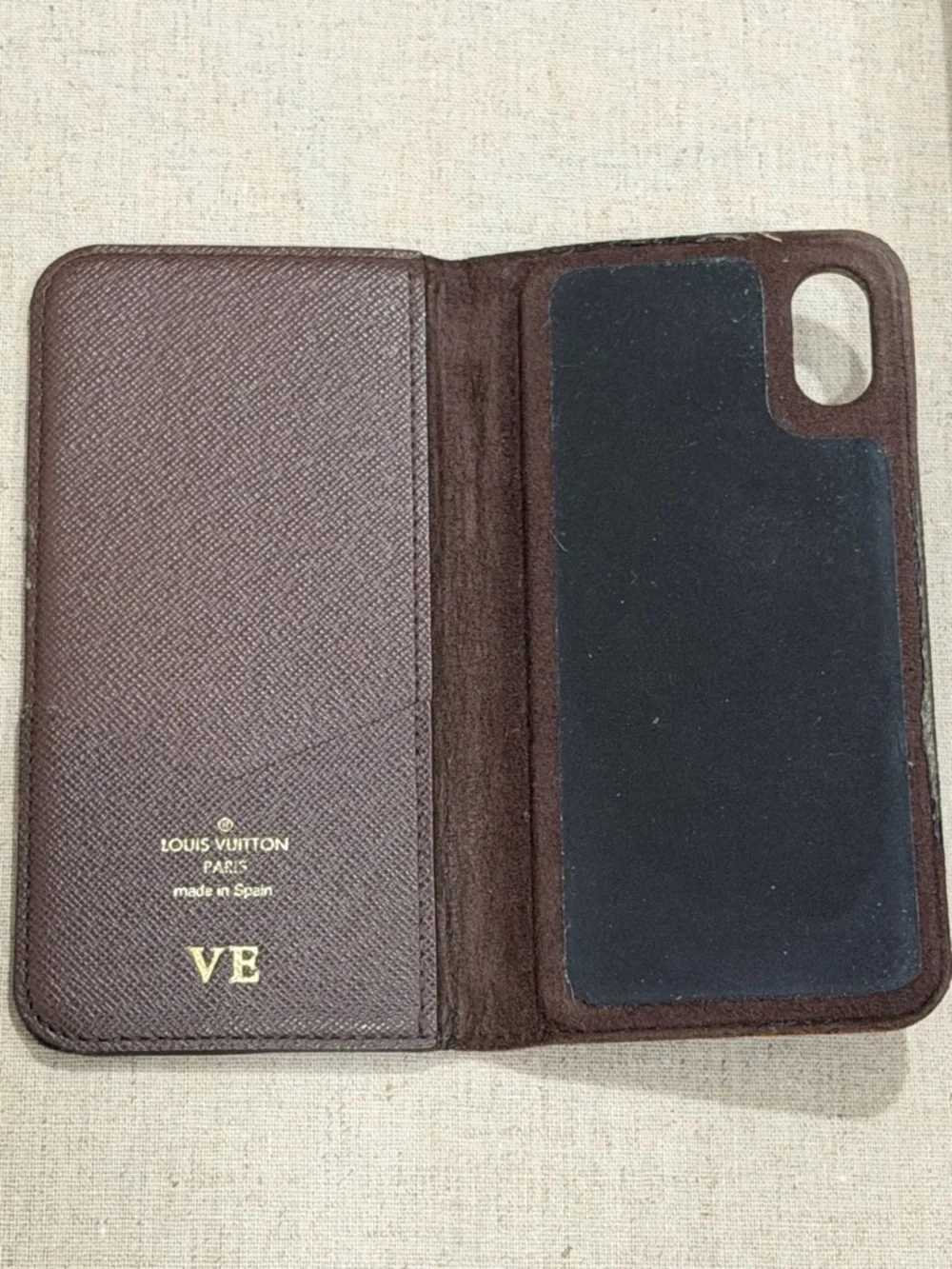 Louis Vuitton classic monogram